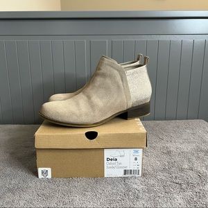 Tom’s Deia Women’s bootie, Oxford tax suede/glimmer, size 8